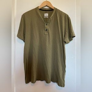 Rag & Bone olive green short sleeve henley shirt